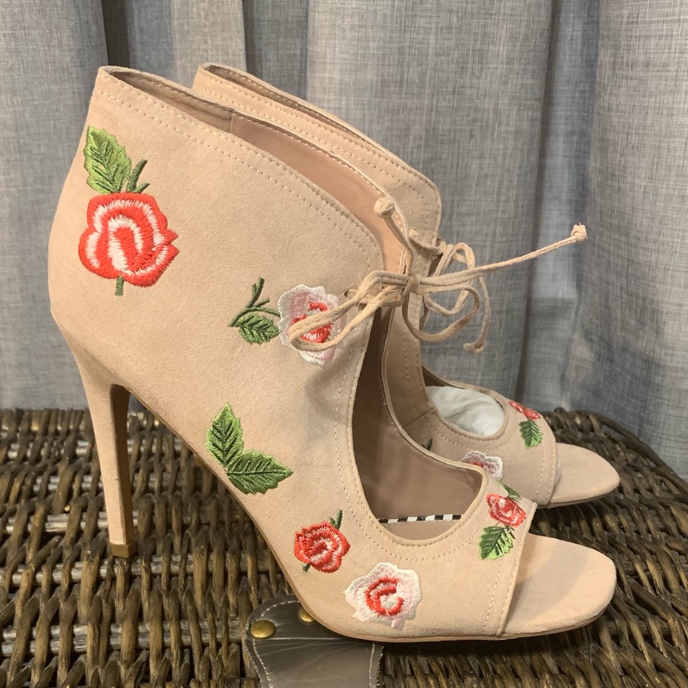 Betsey Johnson Floral Sandals